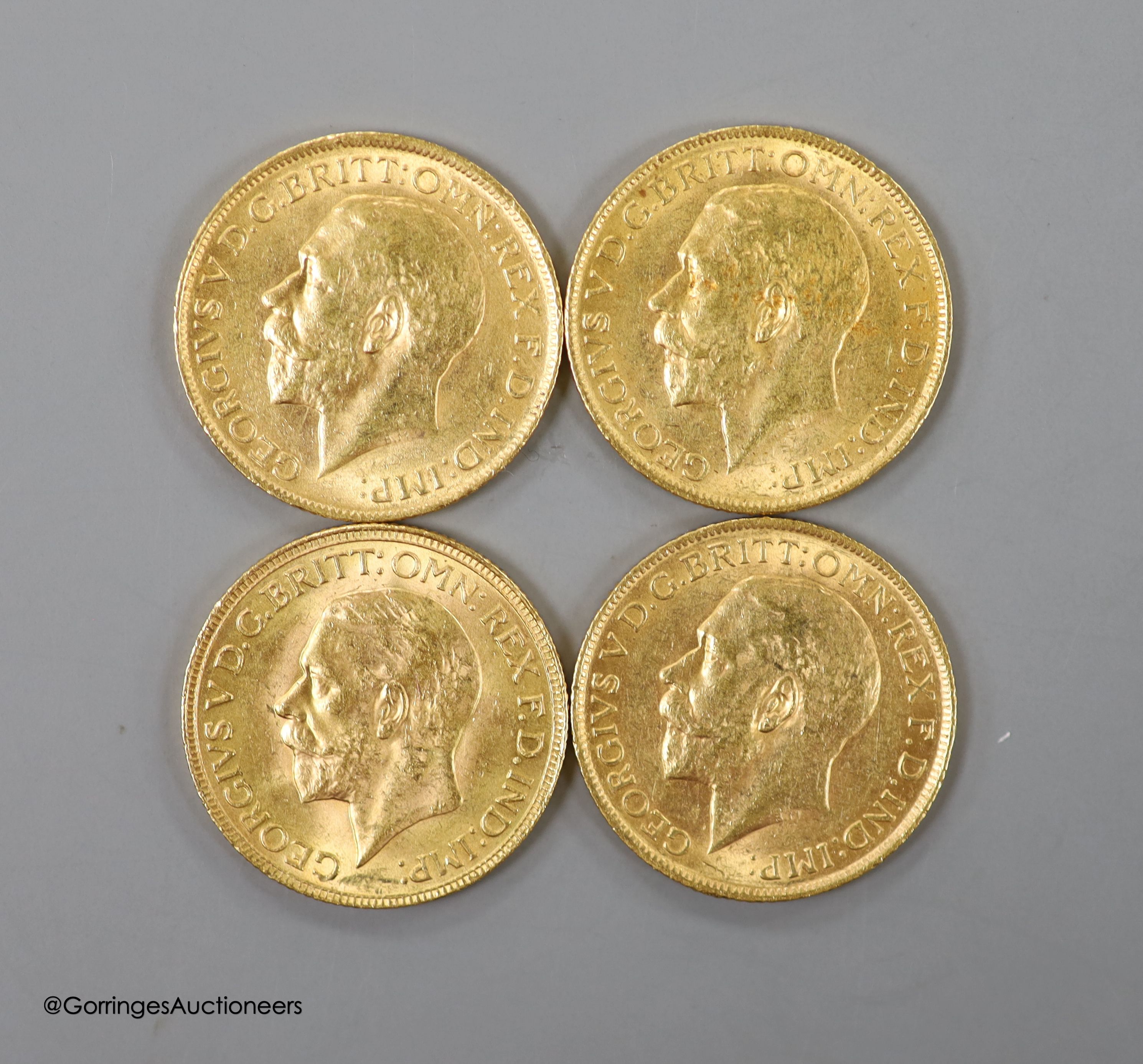 Four George V gold sovereigns, 1913 (2), 1914, and 1930SA